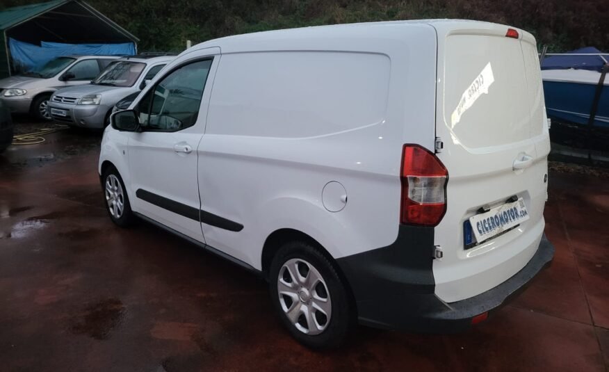 FORD transit courier